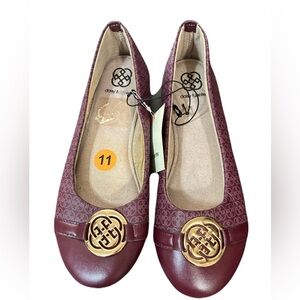 Burgundy Flats